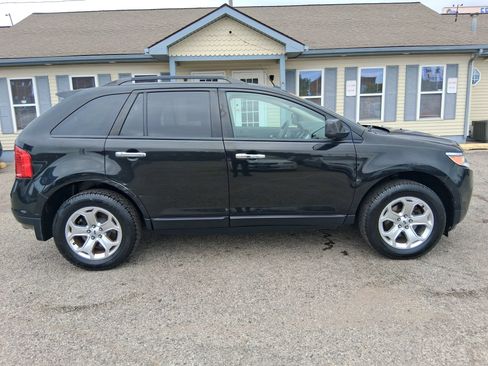 Used 2011 Ford Edge SEL w/ Cargo Accessory Pkg FWD image 10