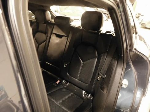 Used 2015 Porsche Macan S image 39