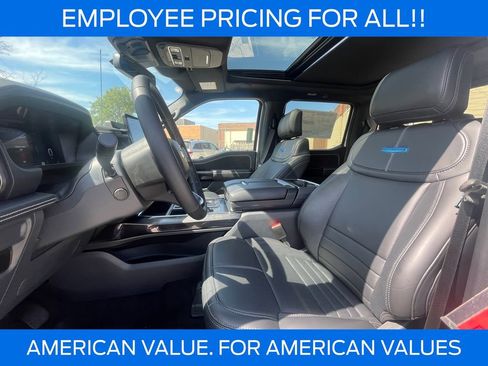 New 2025 Ford F150 Lightning Platinum w/ Dark Elements Package AWD/4WD image 14