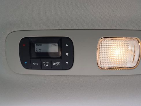 Used 2026 Honda Odyssey EX-L image 16