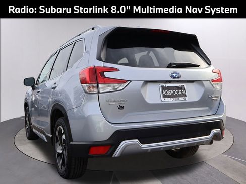 Used 2023 Subaru Forester Touring image 6