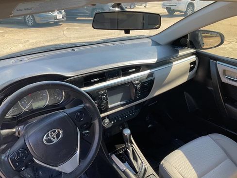 Used 2014 Toyota Corolla LE FWD image 14