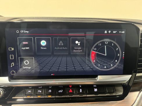 Used 2023 GMC Sierra 1500 SLT w/ SLT Convenience Package AWD/4WD image 12