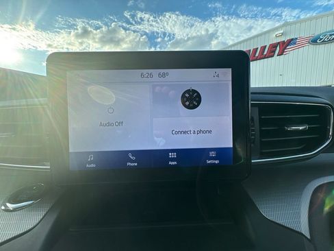 Used 2020 Ford Explorer XLT w/ Equipment Group 202A RWD image 24