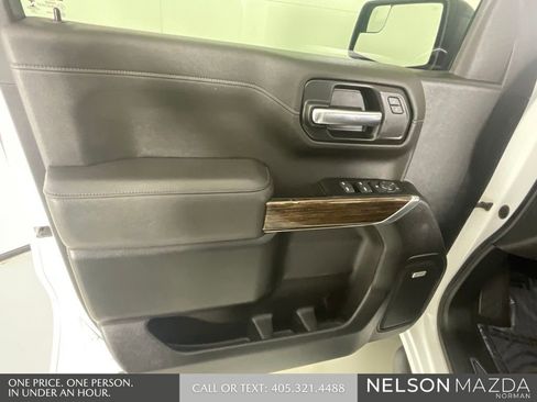 Used 2022 GMC Sierra 1500 Elevation w/ Preferred Package AWD/4WD image 15