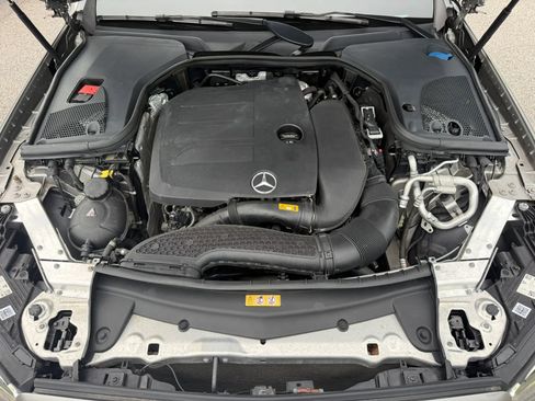 Used 2022 Mercedes-Benz E 350 4MATIC Sedan image 36