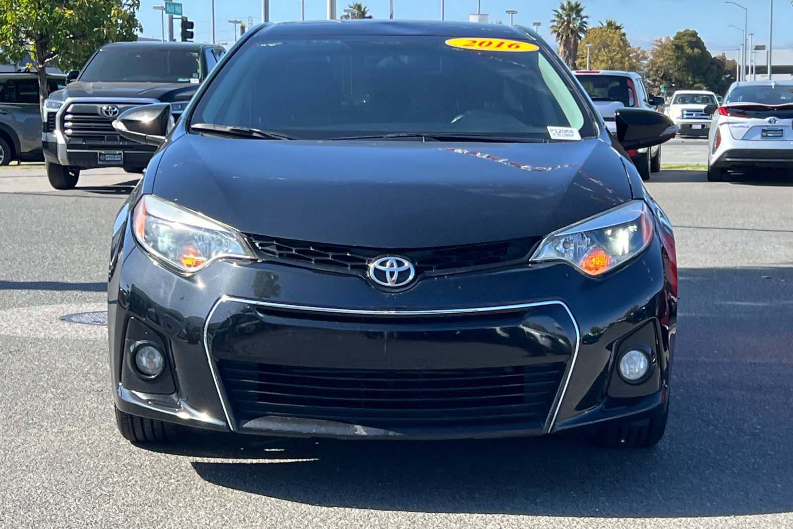 Used 2016 Toyota Corolla S FWD image 9