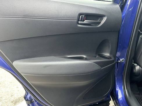 Used 2022 Toyota Corolla Cross LE image 13