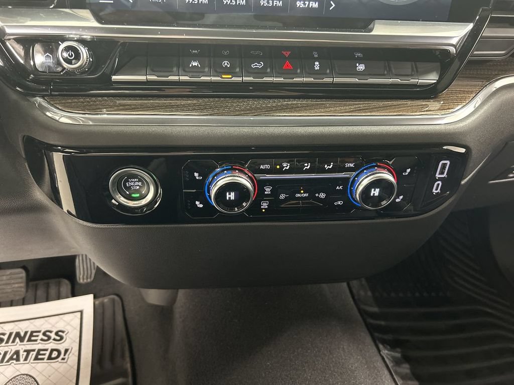 Certified 2024 GMC Sierra 1500 Elevation AWD/4WD image 16