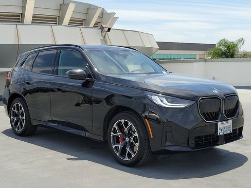 Used 2026 BMW X3 xDrive30i w/ M Sport Package AWD/4WD image 4