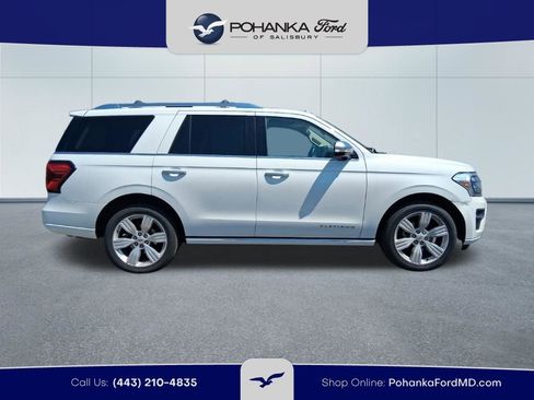 Used 2023 Ford Expedition Platinum AWD/4WD image 4