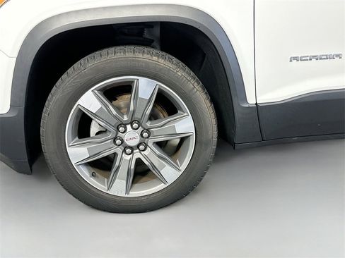 Used 2019 GMC Acadia SLT image 30