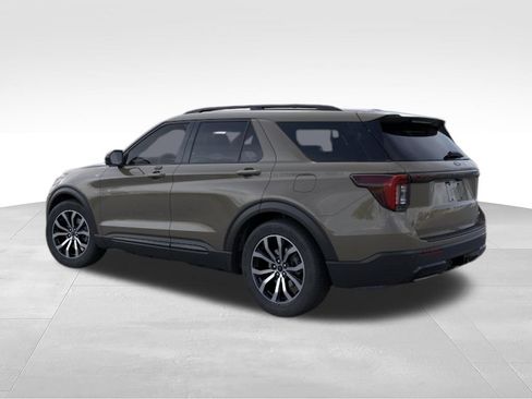New 2026 Ford Explorer ST-Line AWD/4WD image 4