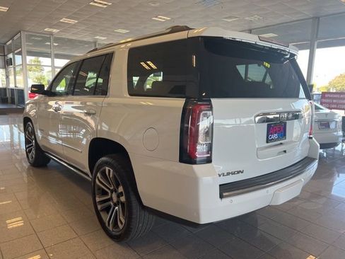 Used 2019 GMC Yukon Denali w/ Denali Ultimate Package image 11