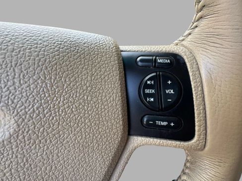 Used 2006 Ford Explorer Limited RWD image 72