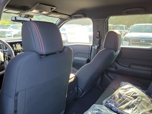 New 2026 Nissan Frontier PRO-4X w/ Tow Package AWD/4WD image 10