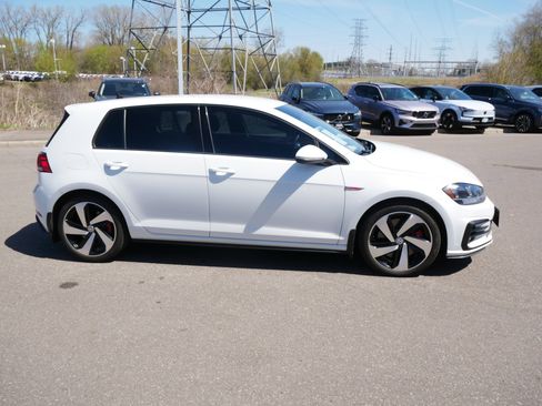 Used 2020 Volkswagen GTI S image 8