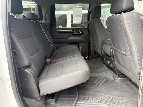 Certified 2024 Chevrolet Silverado 2500 LT AWD/4WD image 18