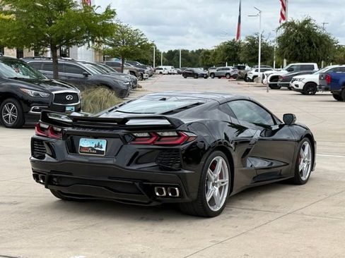 Used 2023 Chevrolet Corvette Stingray Premium Cpe w/ Z51 Performance Package RWD image 4