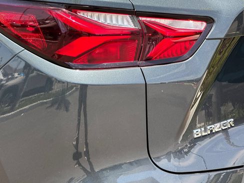 Used 2019 Chevrolet Blazer LT FWD image 37