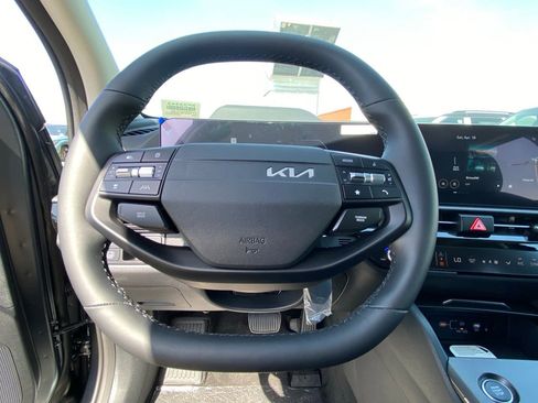 New 2026 Kia Sportage SX Prestige AWD/4WD image 18