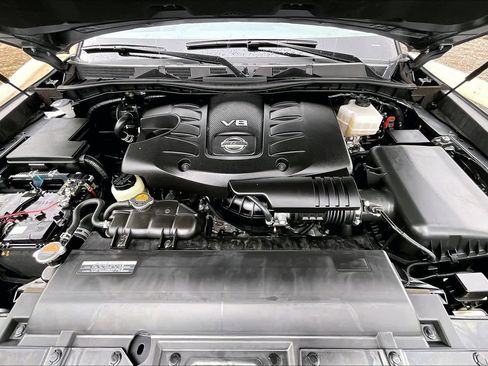 Used 2023 Nissan Armada SL w/ Midnight Edition Package image 31