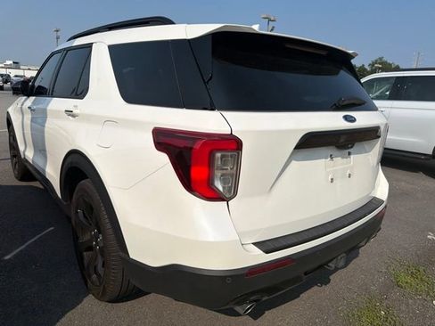Used 2023 Ford Explorer ST-Line w/ Class IV Trailer Tow Package RWD image 4