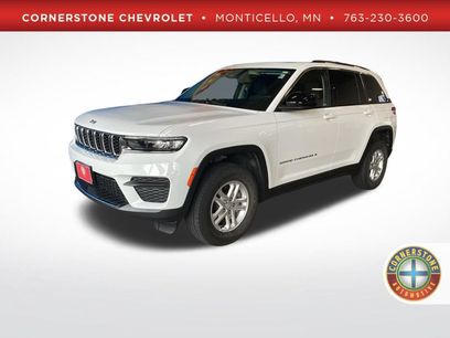 Used 2023 Jeep Grand Cherokee Laredo w/ Luxury Tech Group I