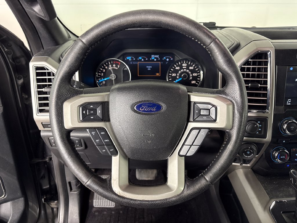 Used 2016 Ford F150 Lariat AWD/4WD image 17