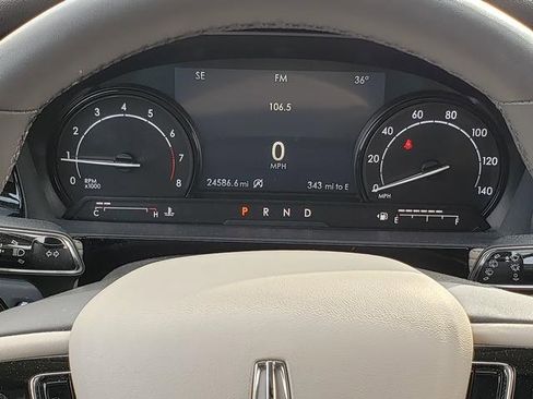 Used 2022 Lincoln Corsair AWD w/ Equipment Group 101A image 22