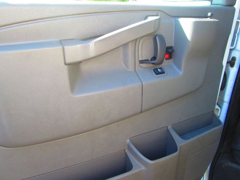 Used 2021 Chevrolet Express 2500 Extended w/ Driver Convenience Package image 17