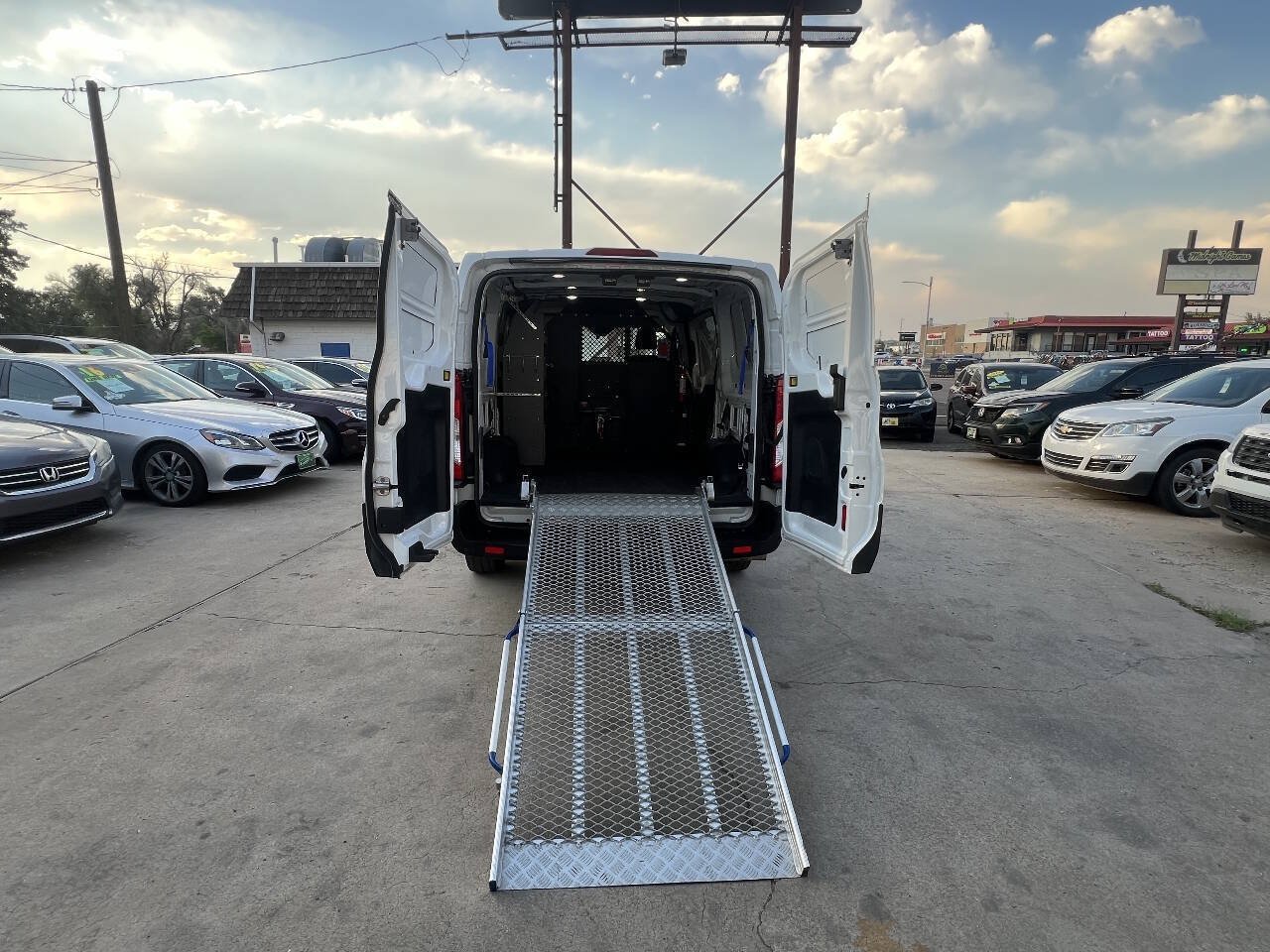 Used 2020 Ford Transit 150 Low Roof AWD image 10