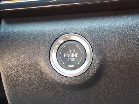 New 2026 GMC Terrain AT4 w/ LPO, Floor Liner Package AWD/4WD image 19