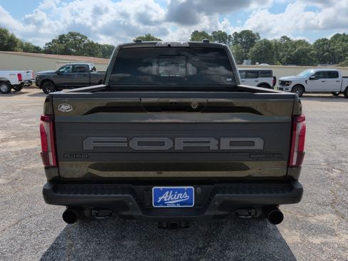 Used 2025 Ford F150 Raptor AWD/4WD image 4