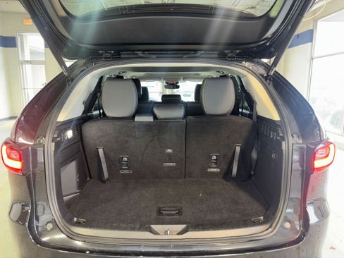Used 2025 MAZDA CX-90 3.3 Turbo w/ Preferred Package AWD/4WD image 34