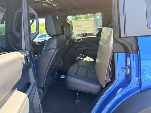 New 2026 Ford Bronco Badlands AWD/4WD image 13
