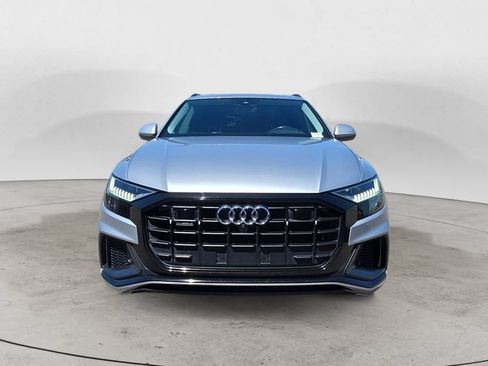 Used 2020 Audi Q8 Prestige w/ Prestige Package AWD/4WD image 2