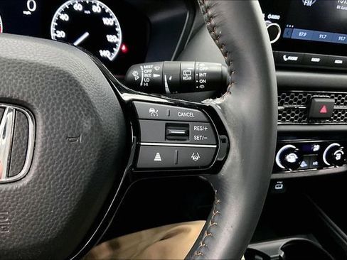 Used 2024 Honda HR-V Sport image 27
