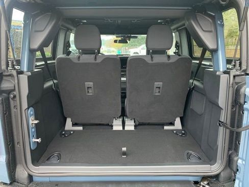 New 2025 Ford Bronco Base image 5