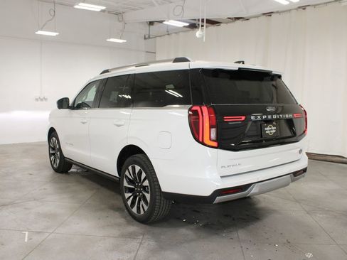 New 2026 Ford Expedition Platinum AWD/4WD image 6