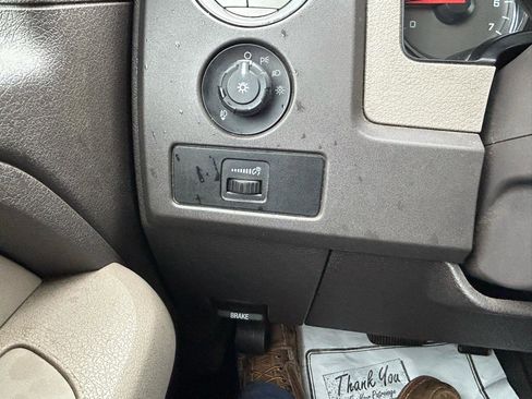 Used 2010 Ford F150 XLT AWD/4WD image 23