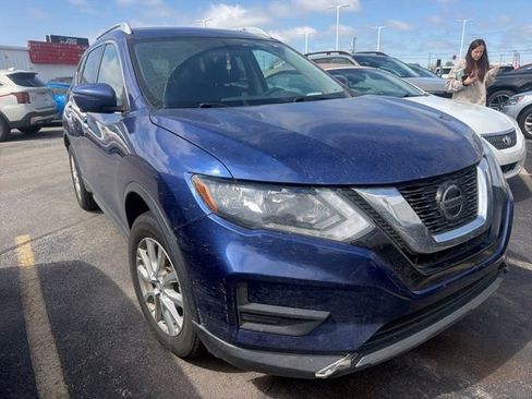 Used 2018 Nissan Rogue SV w/ Premium Package AWD/4WD image 12