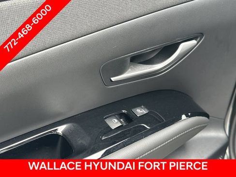 Used 2024 Hyundai Tucson Limited FWD image 15