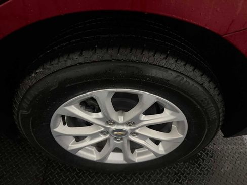 Used 2021 Chevrolet Equinox LT image 9