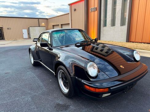 Used 1987 Porsche 911 Carrera image 5