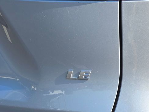 Used 2025 Toyota RAV4 LE FWD image 9
