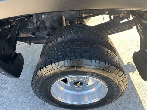 Used 2022 Chevrolet Silverado 3500 High Country w/ Safety Package II image 19