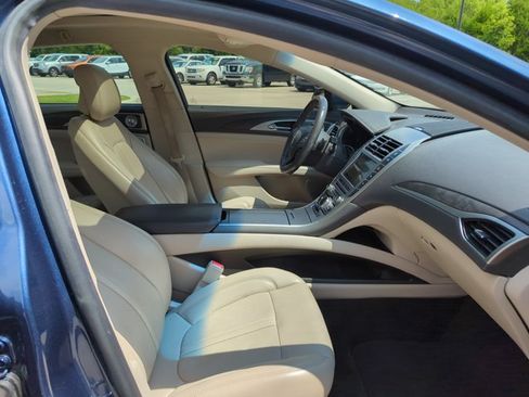 Used 2019 Lincoln MKZ Reserve w/ Luxury Package FWD image 26
