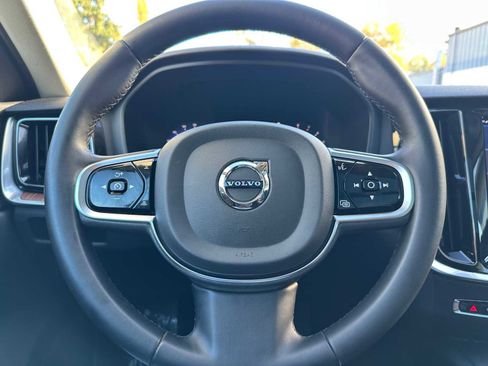 Certified 2024 Volvo V60 B5 Cross Country Plus image 24