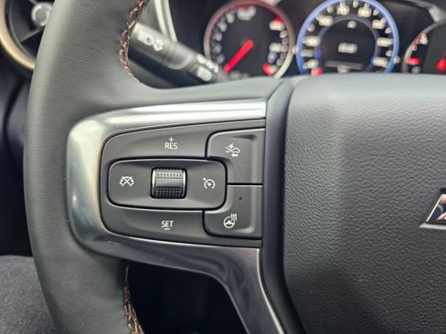 Used 2025 Chevrolet Blazer Premier w/ Driver Confidence II Package image 33